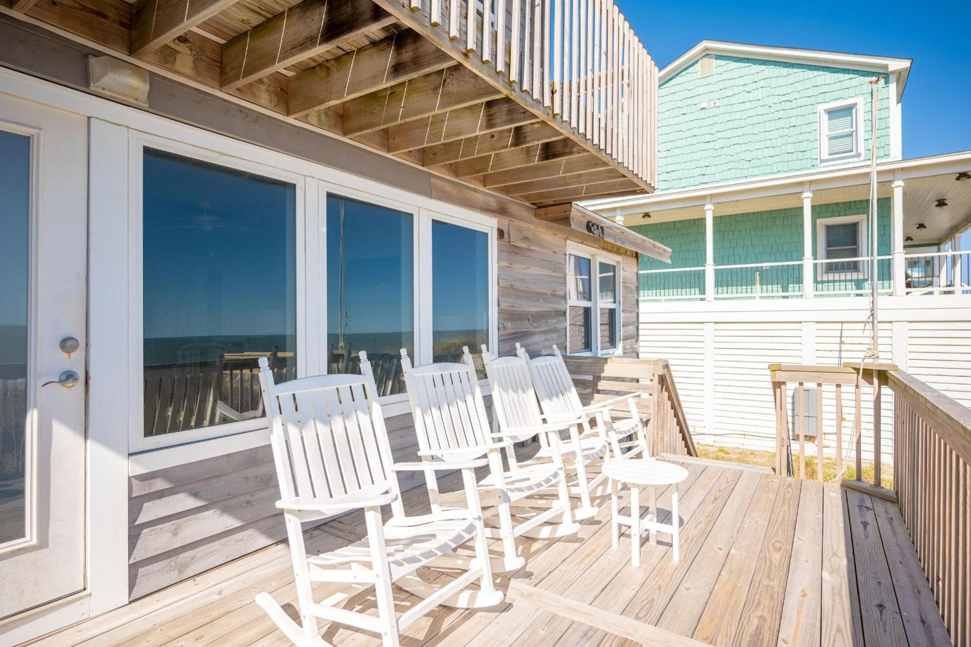 Villa Re-Juvenated Oak Island Exterior foto