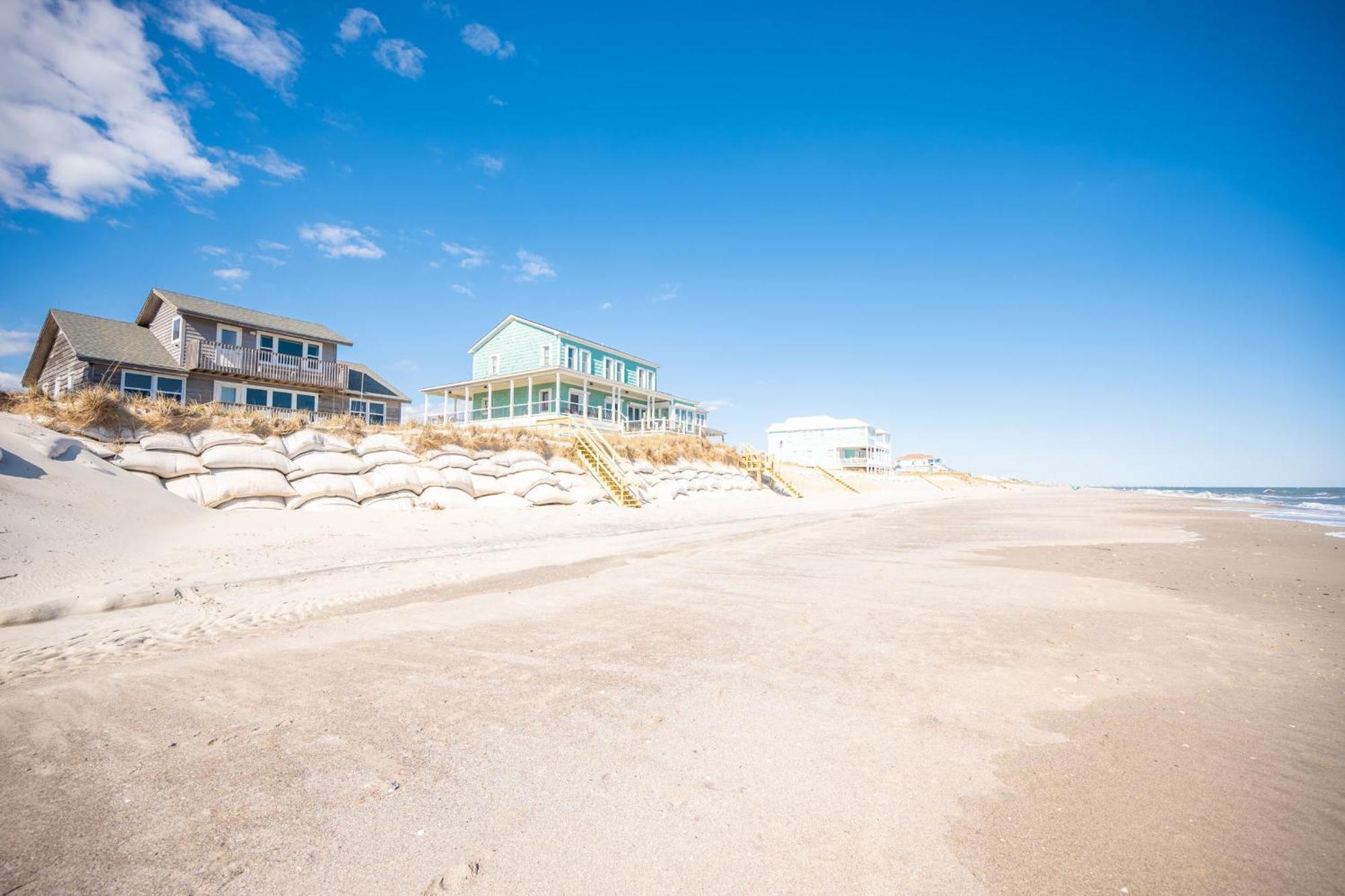 Villa Re-Juvenated Oak Island Exterior foto